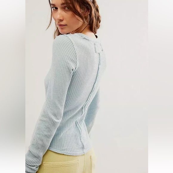 FREE PEOPLE We The Free Roll With it Thermal Blue XS - Picture 3 of 8